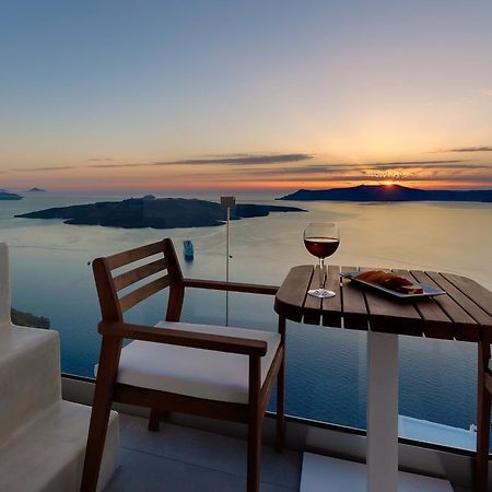 Iriana Suites Fira  Eksteriør bilde