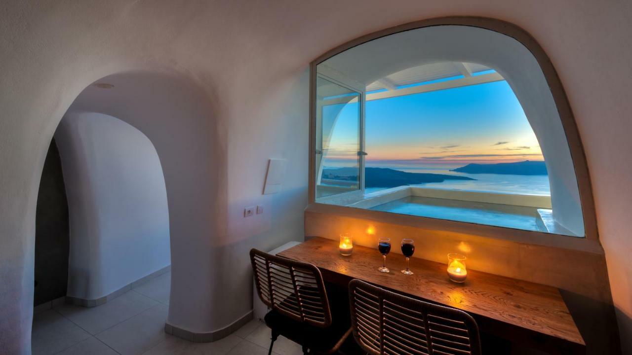 Iriana Suites Fira  Eksteriør bilde